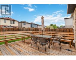 402 TANSBURY STREET N - 31