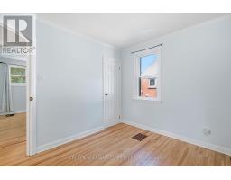 60 CHURCHILL CRESCENT - 17