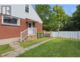 60 CHURCHILL CRESCENT - 29