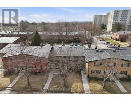 12 GUILDWOOD WALK - 36