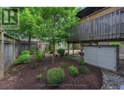 1990 FOXWOOD AVENUE - 34