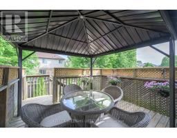 1990 FOXWOOD AVENUE - 36