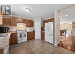 1990 FOXWOOD AVENUE - 4