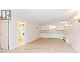 16 PRITCHARD PLACE - 21