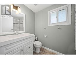 32 - 595 THIRD STREET - 11