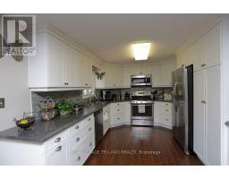 348 SHANNON BOULEVARD - 15