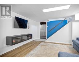 21 SPRUCE STREET - 17