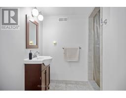 21 SPRUCE STREET - 18