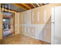 21 SPRUCE STREET - 19