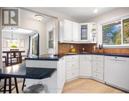 21 SPRUCE STREET - 6