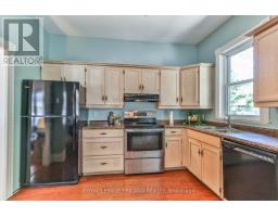 38 BYRON AVENUE E - 15