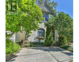38 BYRON AVENUE E - 3