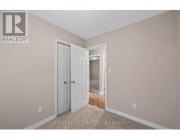108 MANOR ROAD - 18