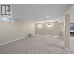 108 MANOR ROAD - 25