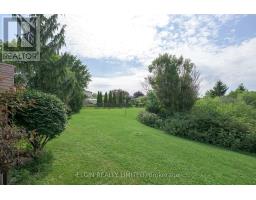 108 MANOR ROAD - 41