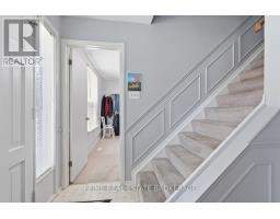 686 BARCLAY ROAD - 17