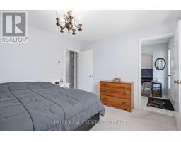 686 BARCLAY ROAD - 19
