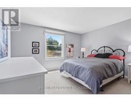 686 BARCLAY ROAD - 21