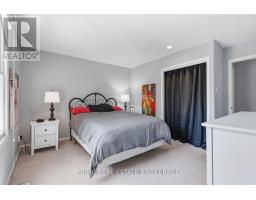 686 BARCLAY ROAD - 22