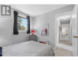 686 BARCLAY ROAD - 28