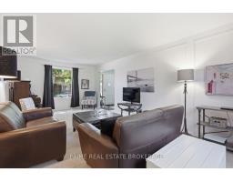 686 BARCLAY ROAD - 7