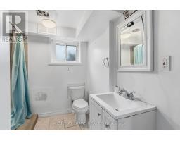 68 DOWNING CRESCENT - 31