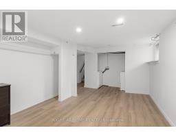68 DOWNING CRESCENT - 32