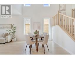 75 HEMLOCK CRESCENT - 12