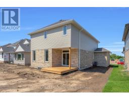 75 HEMLOCK CRESCENT - 2