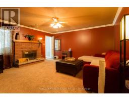 419 MCNAY PLACE - 23