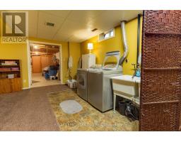 419 MCNAY PLACE - 26