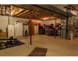 419 MCNAY PLACE - 29