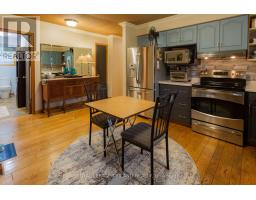 419 MCNAY PLACE - 36