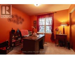 419 MCNAY PLACE - 6