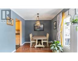116 GLENROY CRESCENT - 12