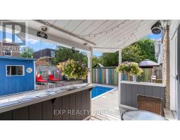 116 GLENROY CRESCENT - 30