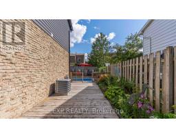 116 GLENROY CRESCENT - 38