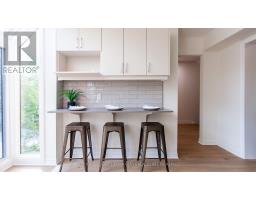 14 - 683 WINDERMERE ROAD - 12