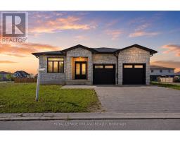 4 TITAN COURT - 1