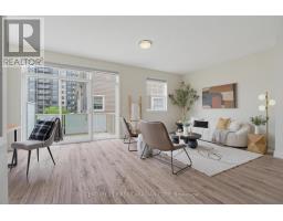 71 - 1040 CORONATION DRIVE - 14