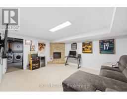 49 - 511 ADMIRAL DRIVE - 18