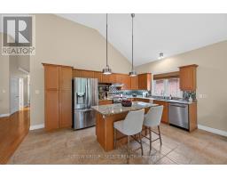 104 - 25 BECHER STREET - 12