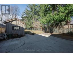 945 COLBORNE STREET - 27