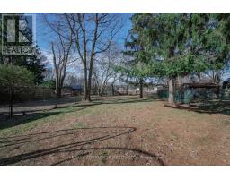 945 COLBORNE STREET - 32