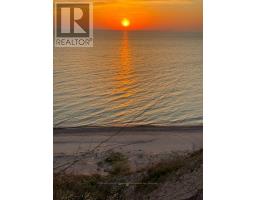 22 - 24071 HENDRICK ROAD - 3