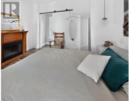 41 HINCKS STREET - 25