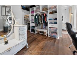 41 HINCKS STREET - 28
