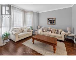 41 HINCKS STREET - 6