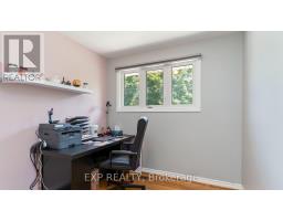 295 TWEEDSMUIR AVENUE - 15