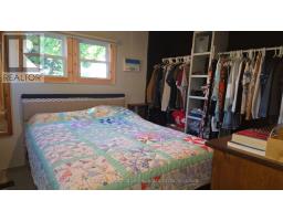 46 CEDARVILLE STREET - 5